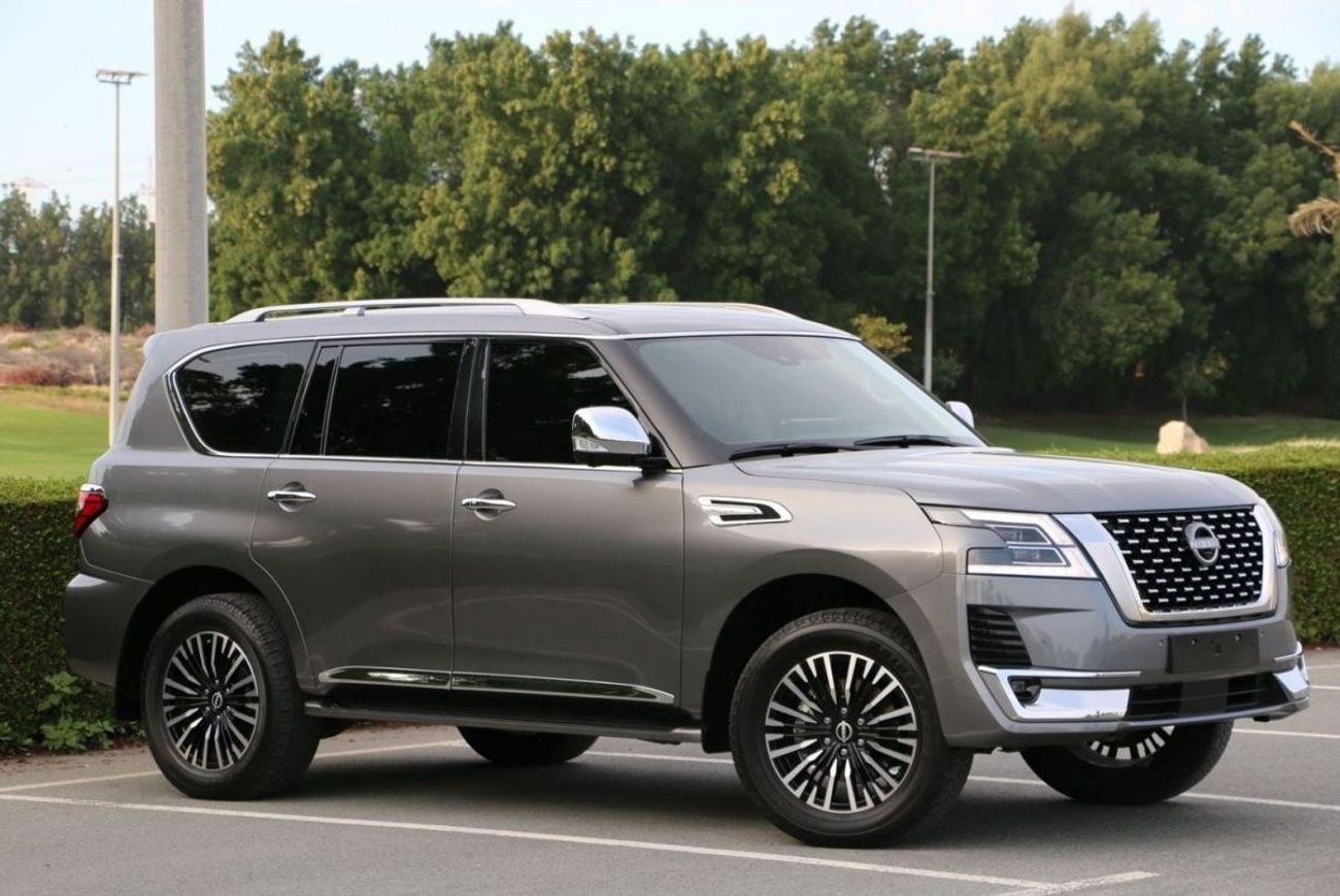 Nissan Patrol NISSAN PATROL PLATINUM V6 FULL OPTION ORIGINAL PAINT UNDER WARRANTY PERFECT CONDITION