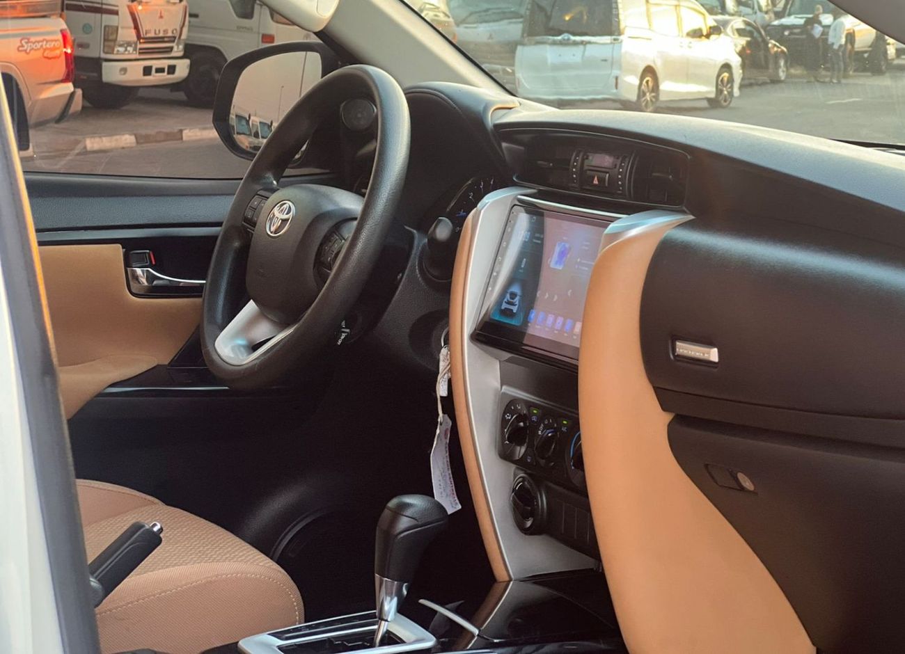 Toyota Fortuner 2019 Toyota Fortuner EXR 2.7 L V4 -AWD 4x4 - Rear CAM & Sensor - Cruise Control -  71000 km