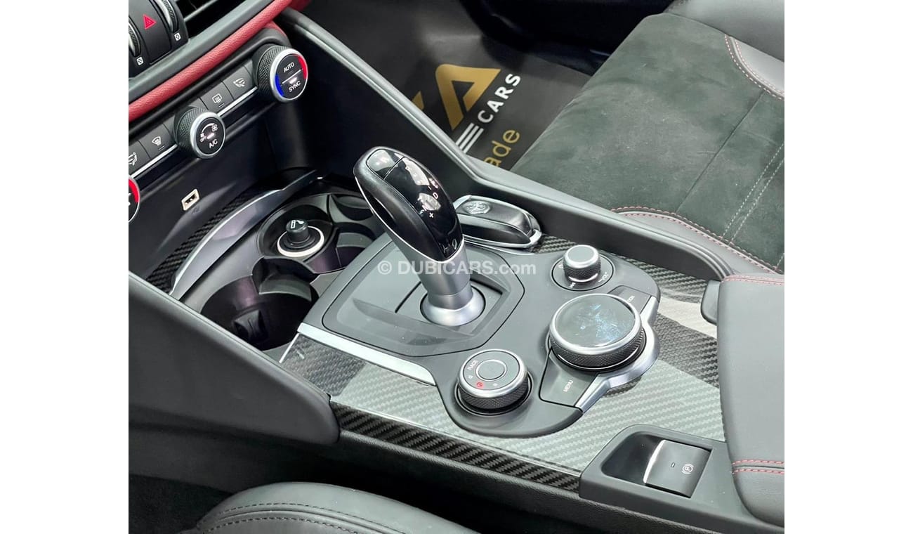 Alfa Romeo Giulia 2020 Alfa Romeo Giulia Quadrifoglio, Warranty, Low Mileage, GCC