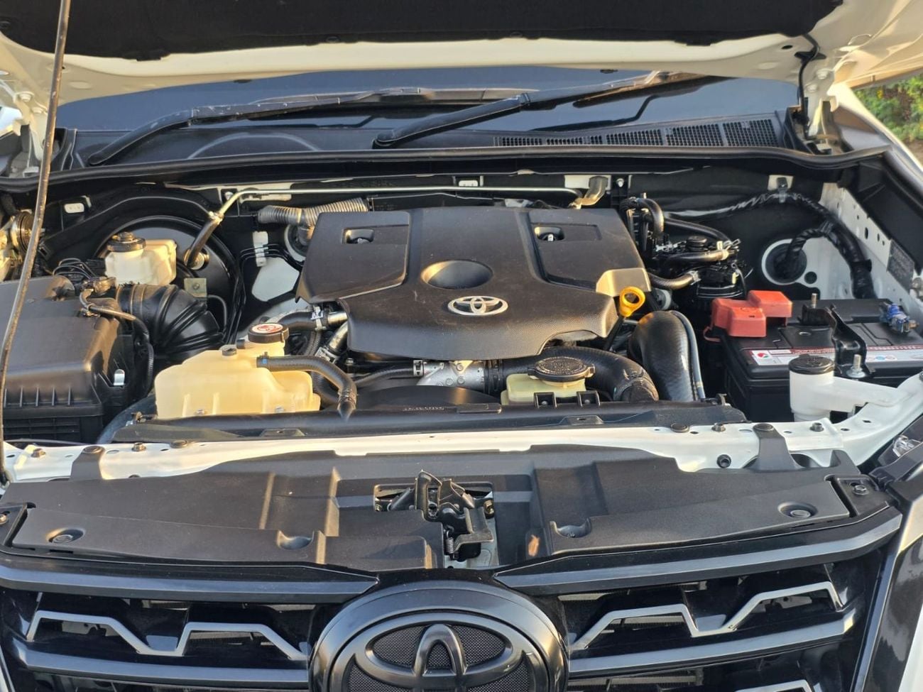 Toyota Fortuner FACELIFTED TO 2025 MODEL | RHD | 2.8 DIESEL ENGINE | AT