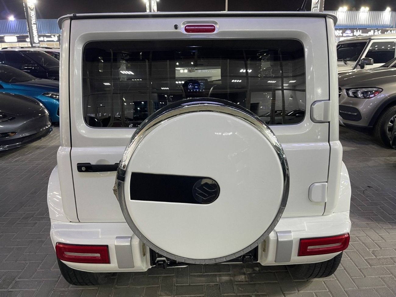 سوزوكي جيمني GLX 1.5L (3-Doors)