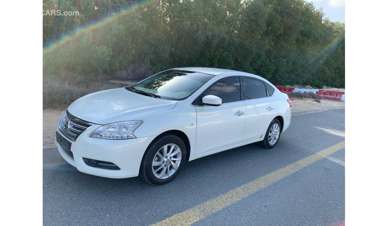 Nissan Sentra Nissan sentra 2016 g cc full options accident free