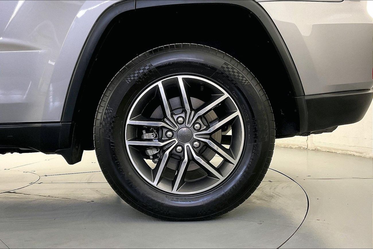 Volkswagen T ROC R-Line | 1 year free warranty | 0 Down Payment