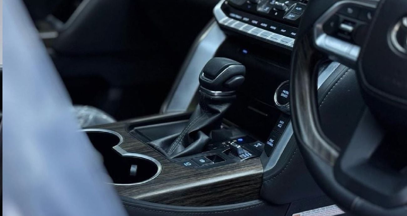 Toyota Land Cruiser 2022 LC300 Twin Turbo RHD Diesel Engine Full Option