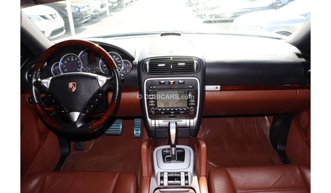 Porsche Cayenne Porsche Cayenne S 2010 GCC