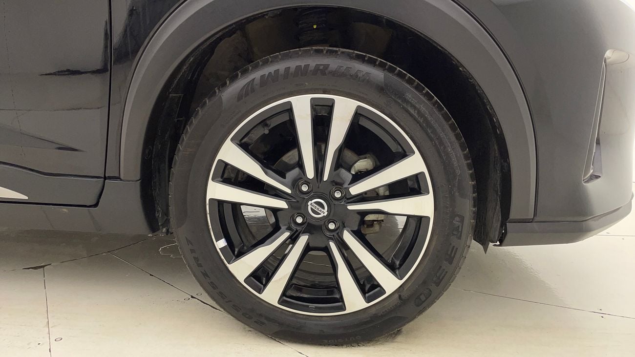 Nissan Kicks SV 1.6 | Zero Down Payment | Home Test Drive