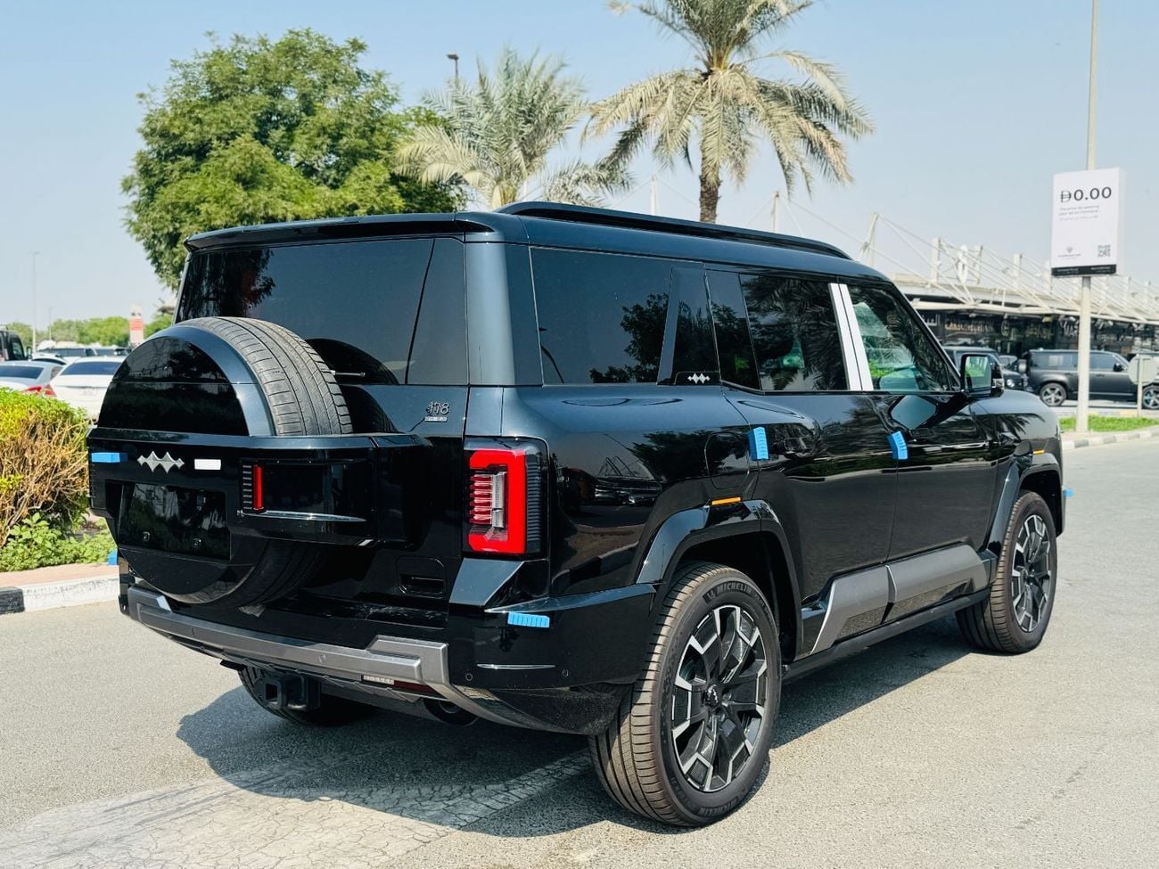 بي واي دي ليوبارد 8 FLAGSHIP (NGCC) Smart and Brave Flagship Edition (7 Seats)