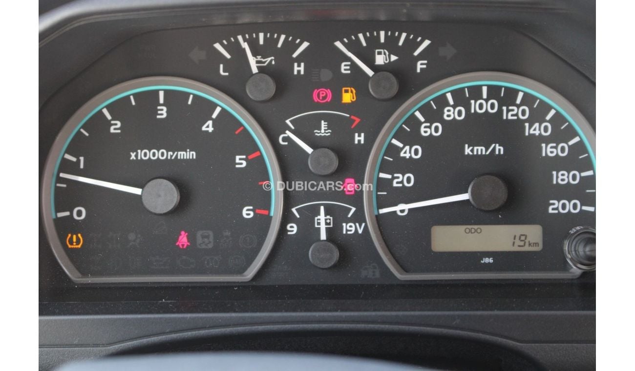 Toyota Land Cruiser 70 TOYOTA LANDCRUISER 76 4.5L V8 DIESEL E GRADE MANUAL