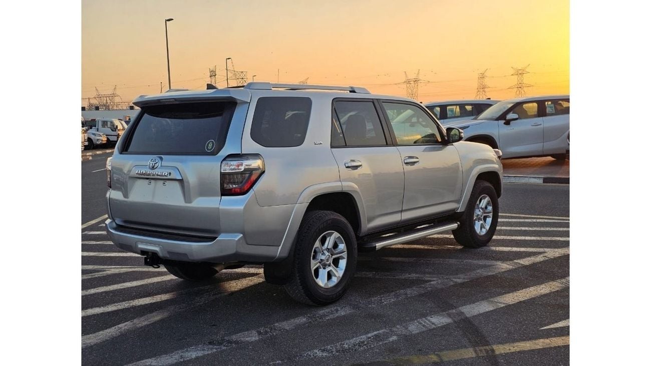 Toyota 4Runner 2018 Toyota 4Runner SR5 Premium 4x4 -4.0L - V6  AWD Full Option - / Export Only