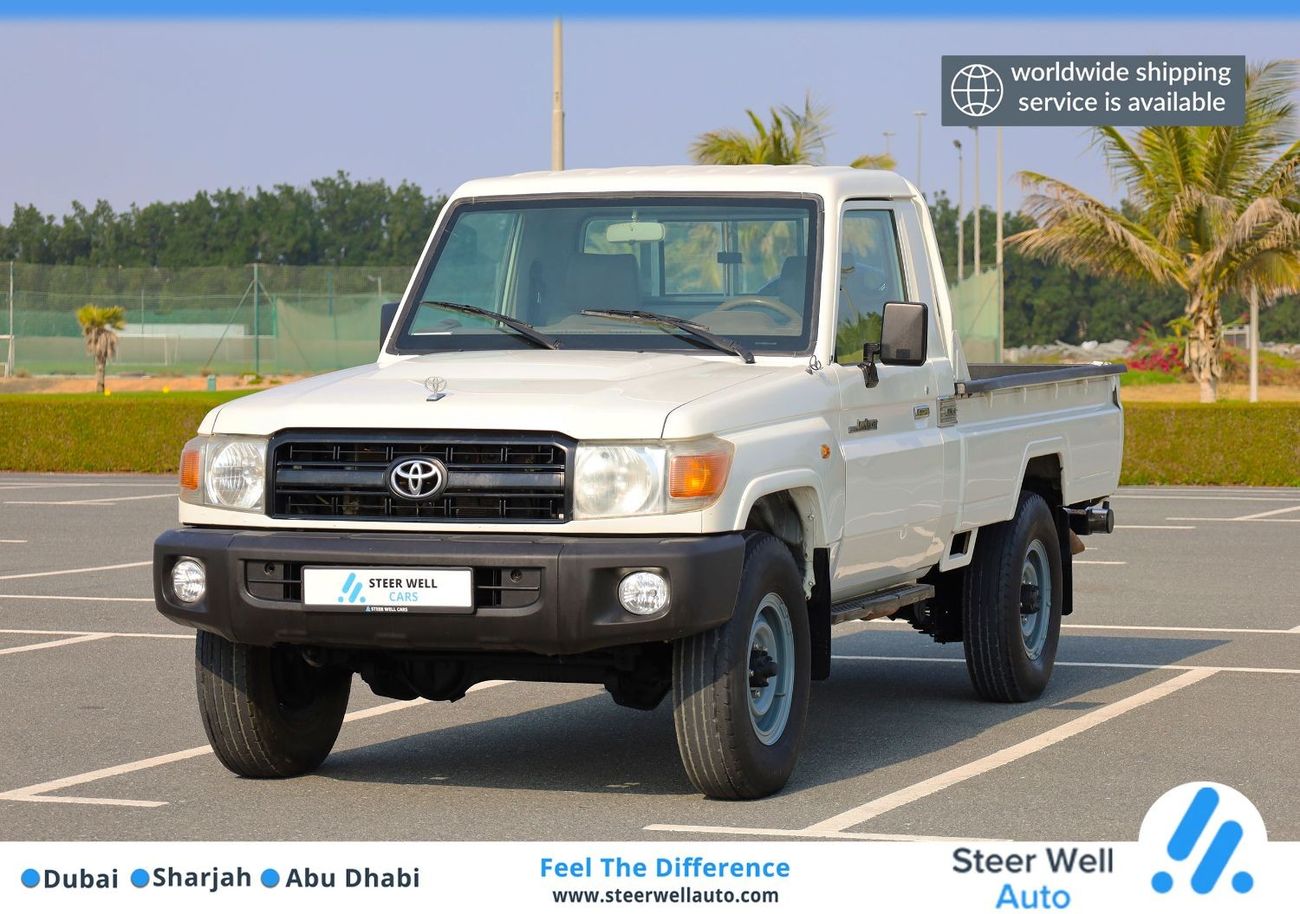 Toyota Land Cruiser Pick Up 79 EXR 2015 Single Cab Pick Up 4.0L - Petrol M/T - GCC Specs - Ready to Drive - Book Now