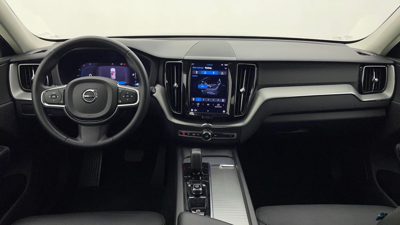 فولفو XC 60 2023 B5 CORE | AED 1395/Month | 0 DP | 30 Day Return | Warranty