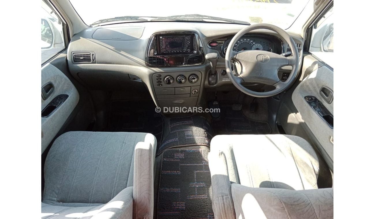 Toyota Noah TOYOTA NOAH RIGHT HAND DRIVE (PM1350)