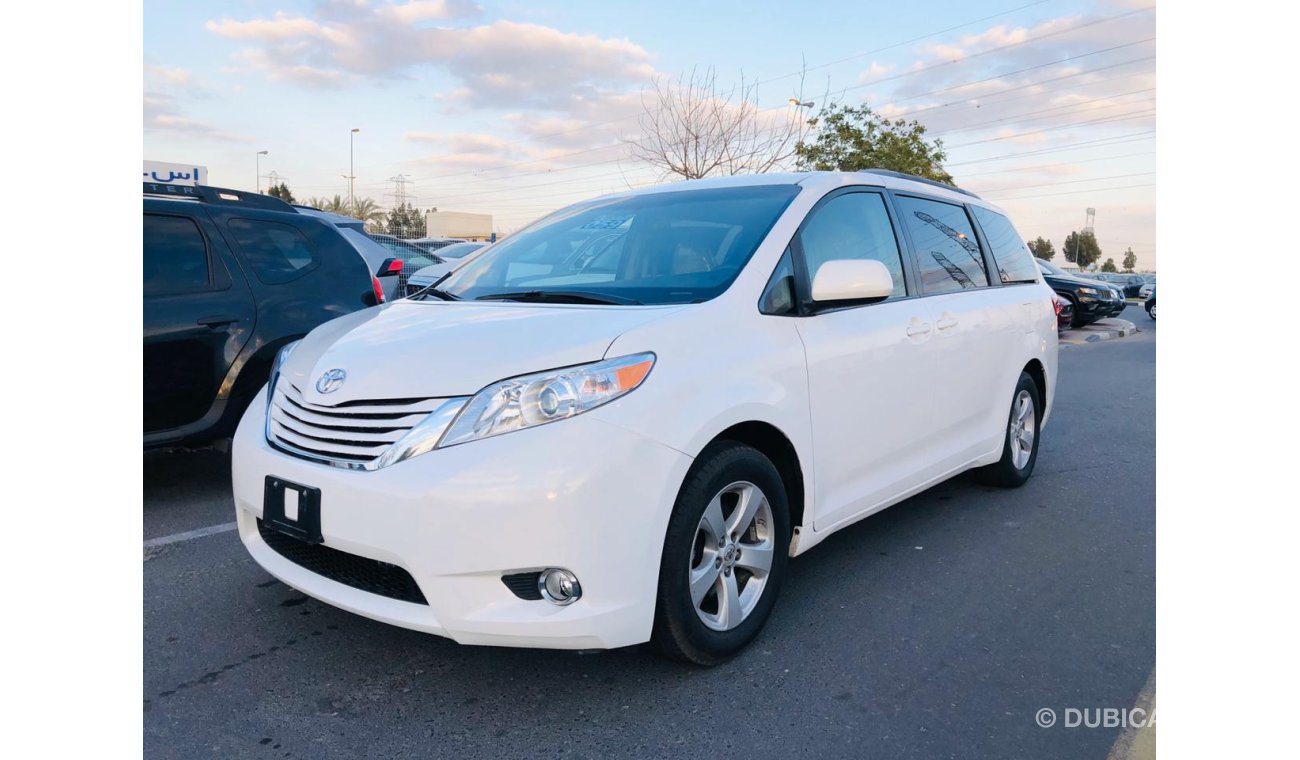 Toyota Sienna LE 3.5L PETROL-POWER SEATS-DVD-REAR CAMERA-ALLOY RIMS-7-SEATS-FAMILY CAR-SLIDING DOOR-LOT-594