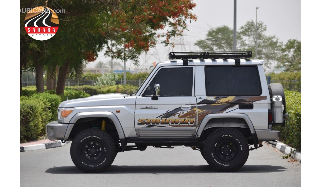 تويوتا لاند كروزر هارد توب Hardtop V6 4.0L Manual - Sahara Edition