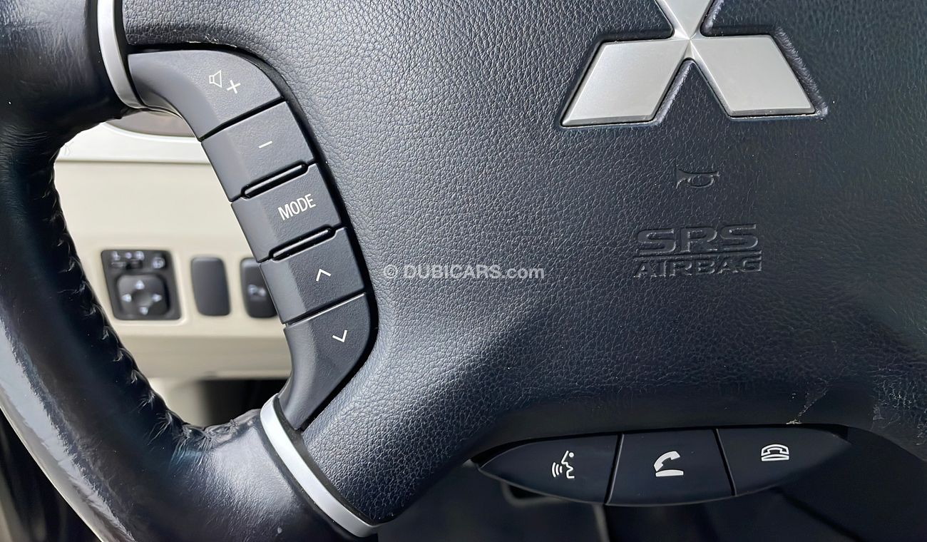 ميتسوبيشي باجيرو 4 3600