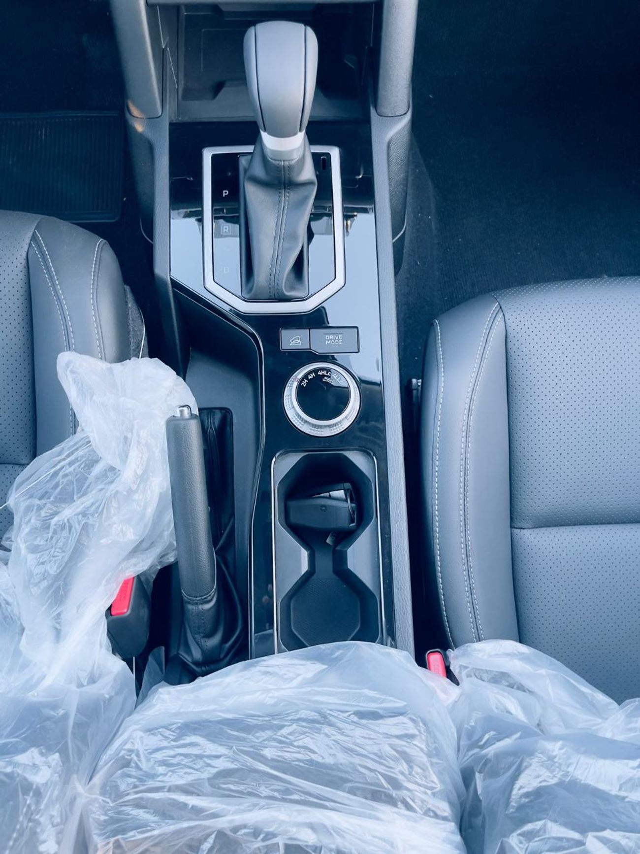 Mitsubishi L200 MITSUBISHI L200 SPORTERO 2.4L TURBO 2025