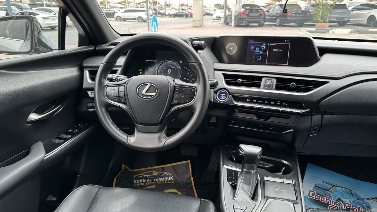 Lexus UX250h Hybrid