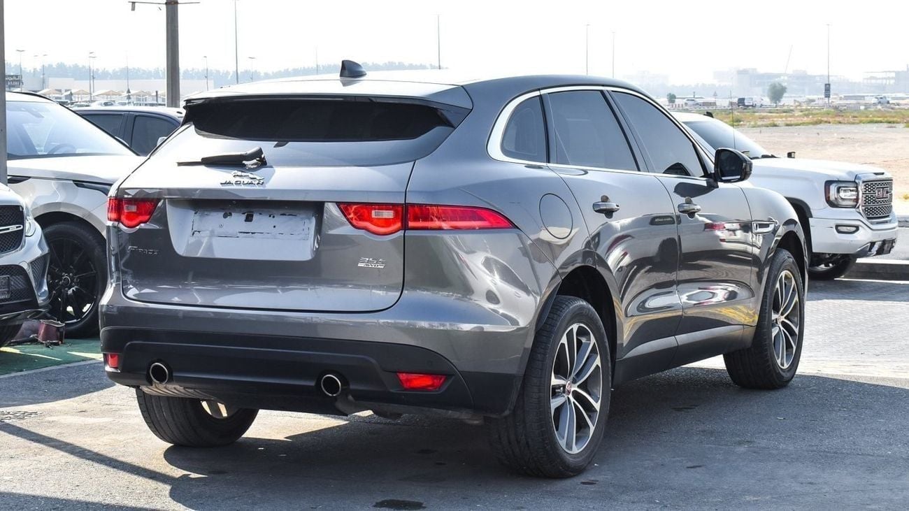 جاكوار F بيس PRESTIGE 35 AWD