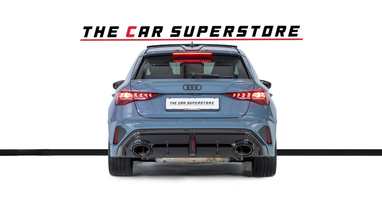 Audi RS3 TFSI quattro 2.5L Sportback Al Nabooda warranty Service Contract-Carbon RS Bucket Seats-Special Colo