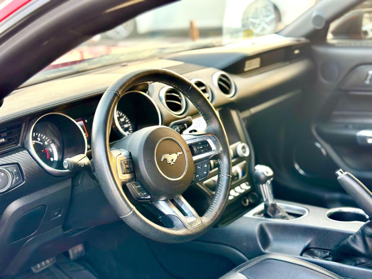 فورد موستانج Ecoboost | Monthly 1100/- | 0% DP | Touch Screen | Blindspot | Fog Lights | # 40427