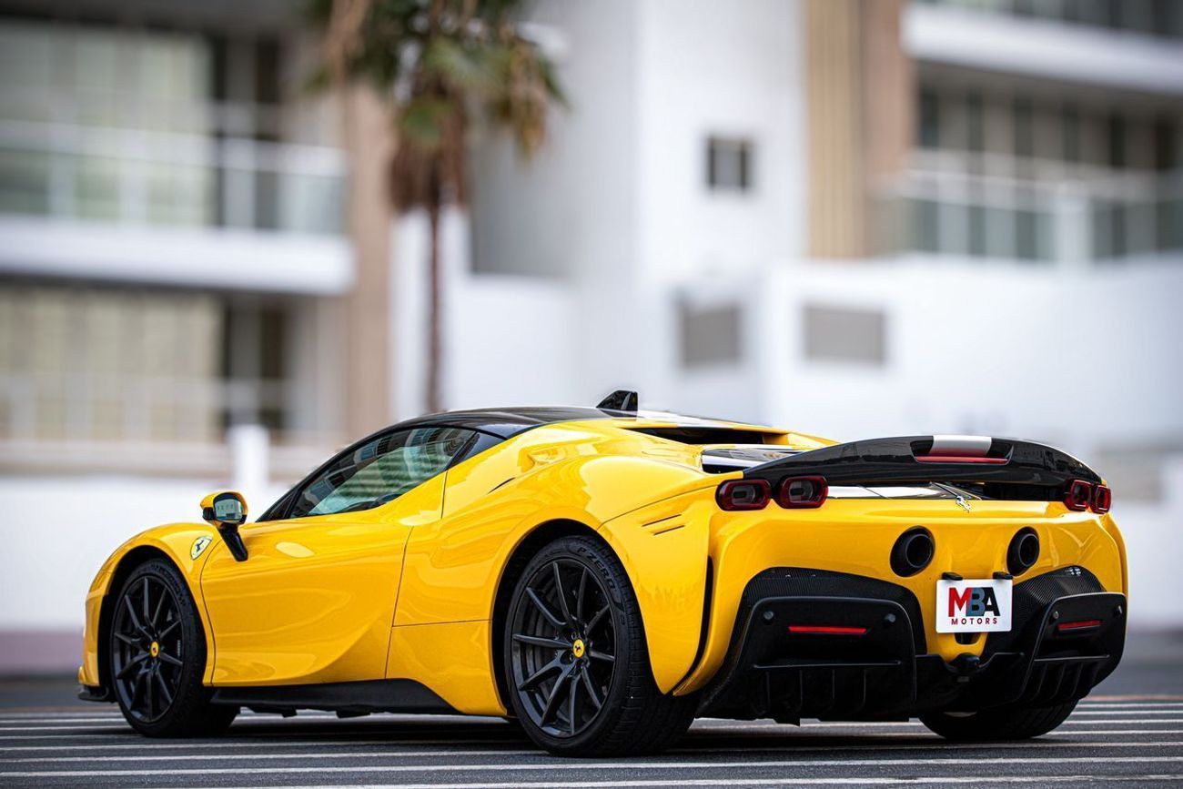 فيراري SF90 ستراديل