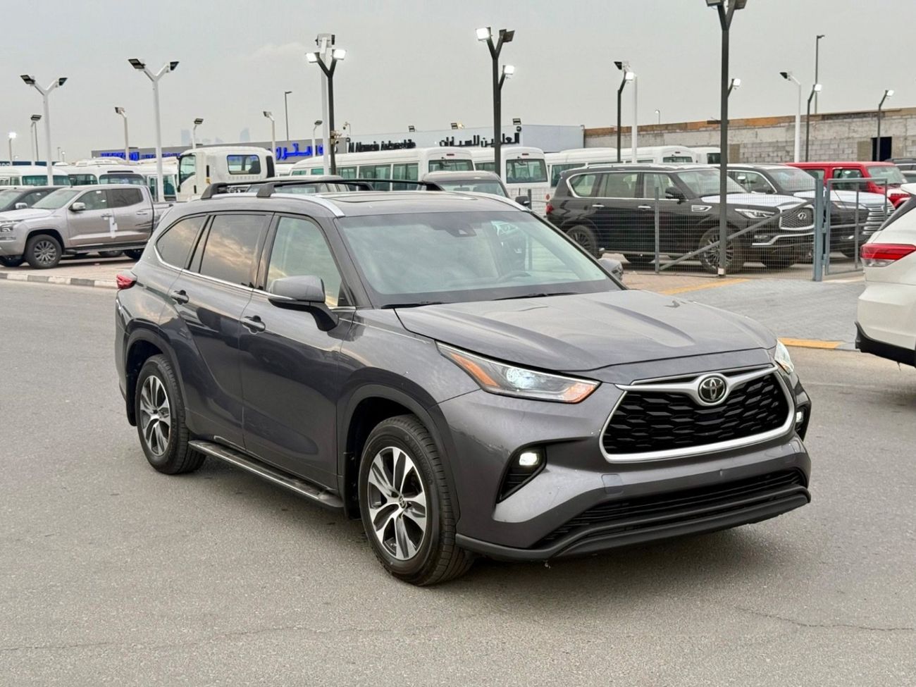 Toyota Highlander 2021 XLE LIMITED V6 FULL OPTION US SPEC
