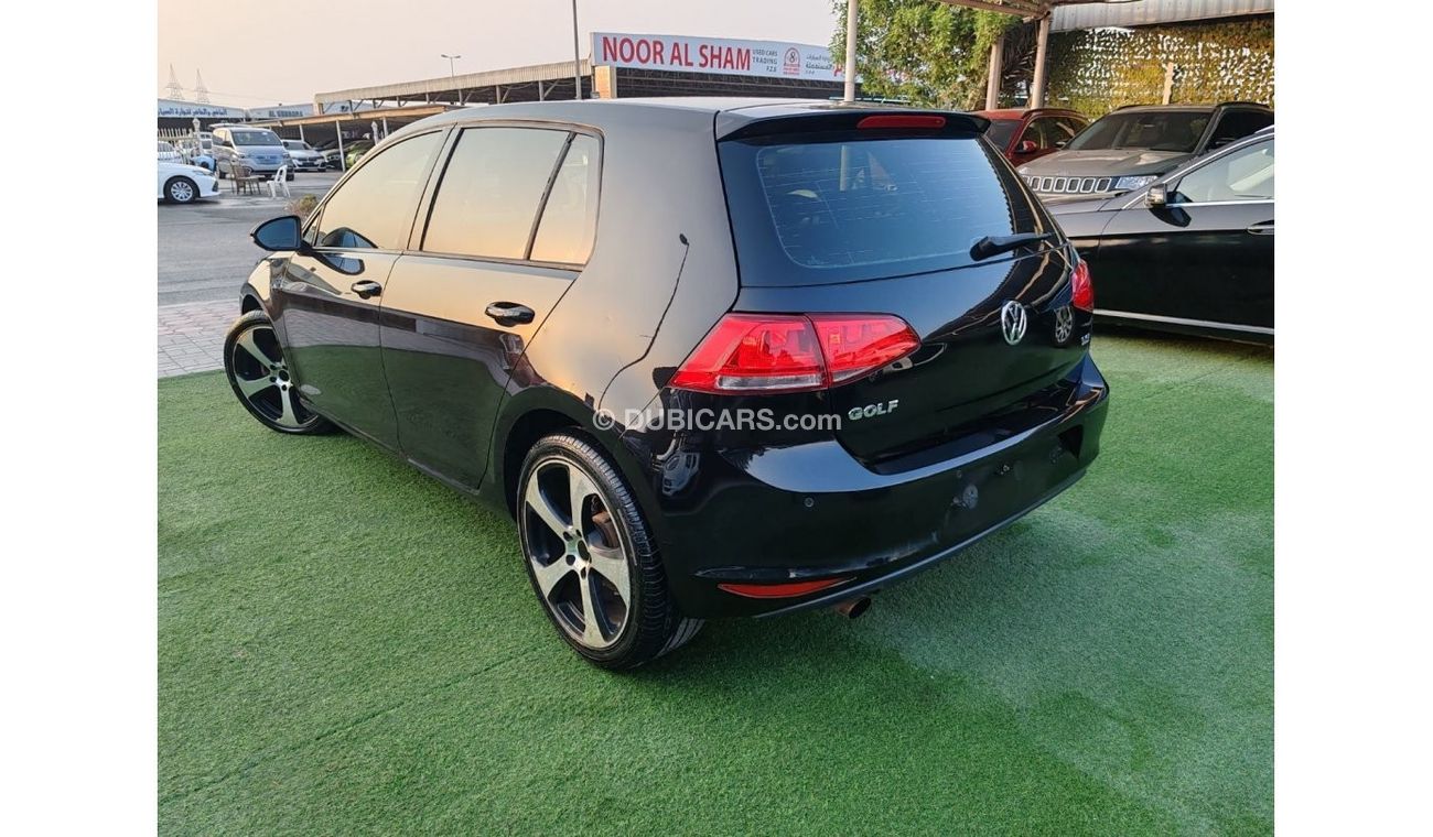 فولكس واجن جولف Warranty one year