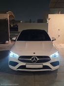 Mercedes Benz CLA250 PREMIUM