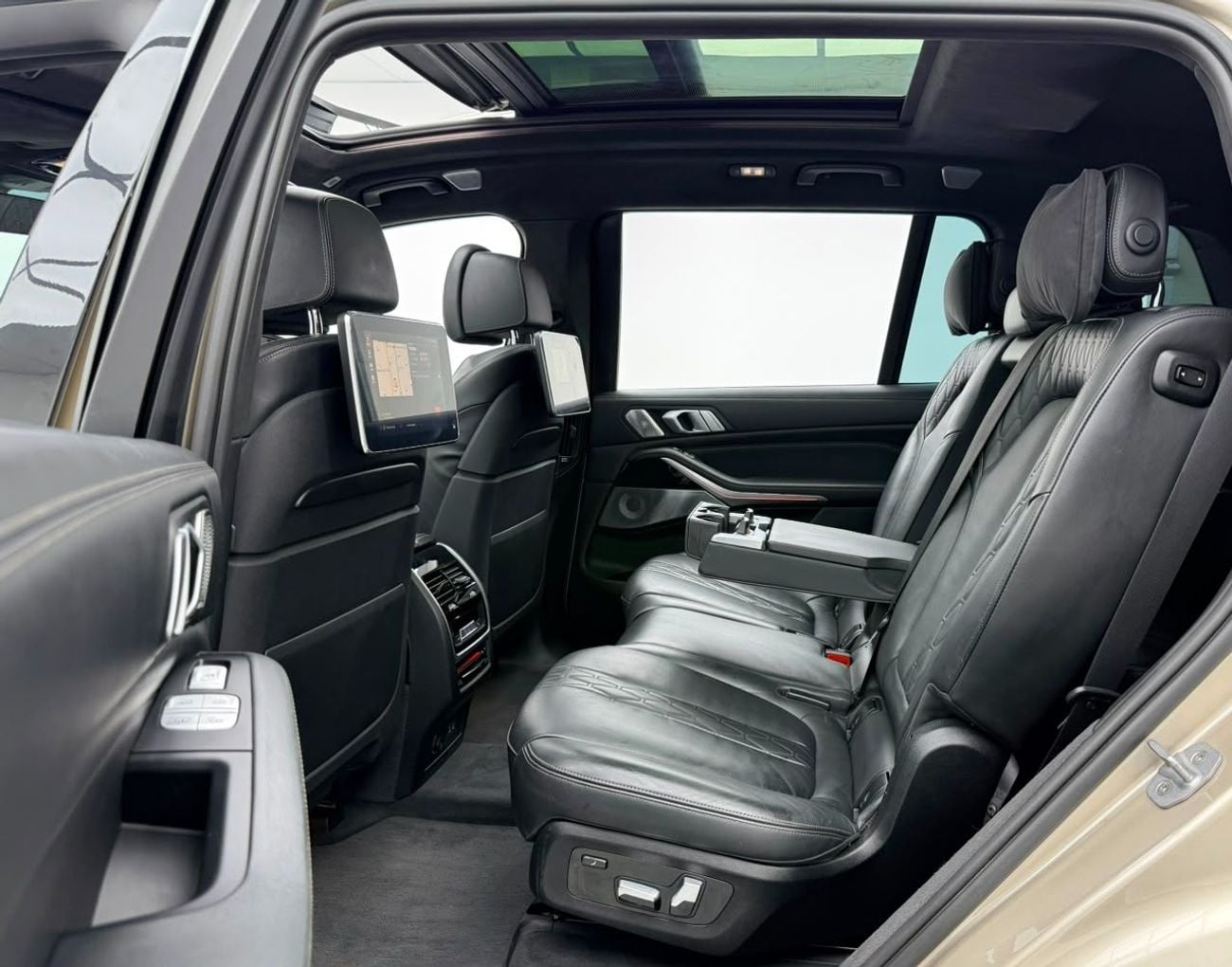 BMW X7 2019 BMW X7 xDrive50i, Warranty, Full Service History, Fully Loaded, Excellent Condition, GCC