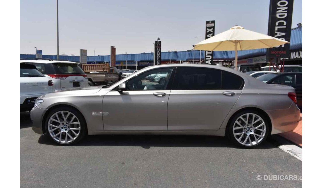 BMW 750Li Gcc 1 year warranty full service history