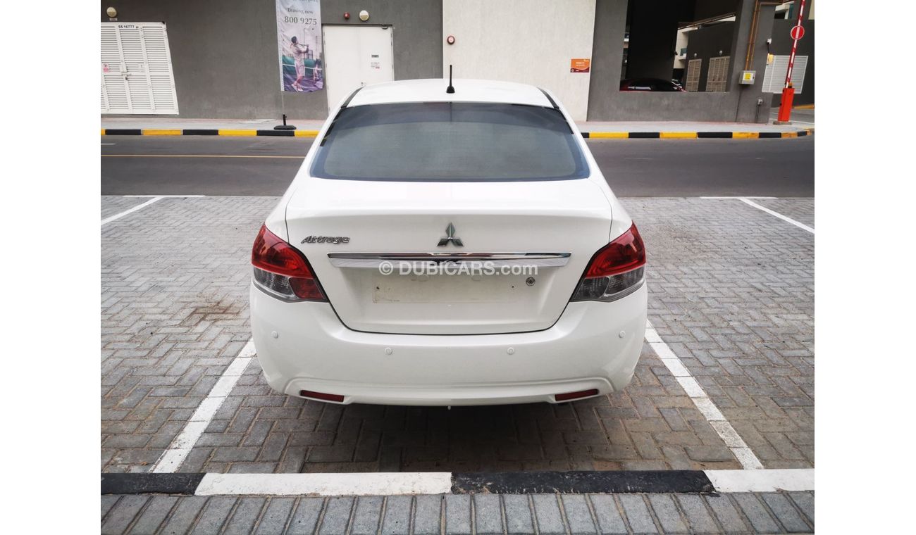 Mitsubishi Attrage Sama alsham