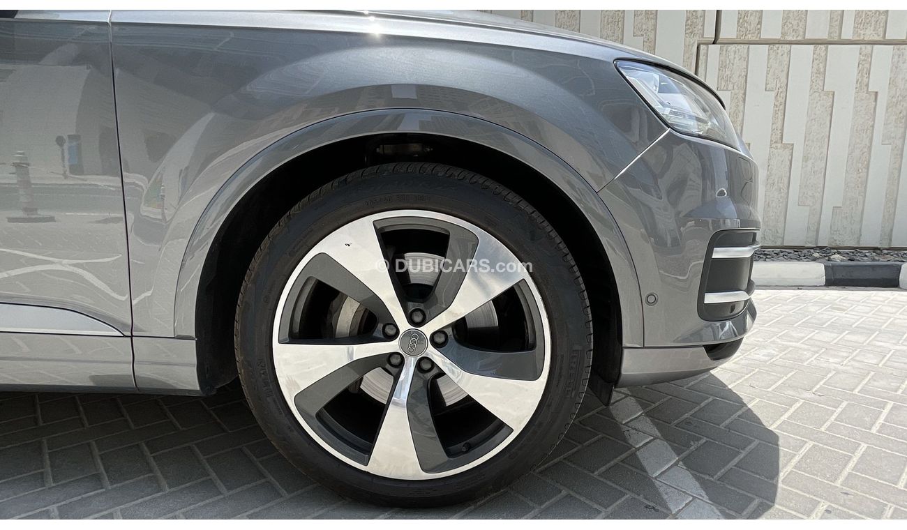 Audi Q7 45 QUARTO LUXURY LINE 3 | Under Warranty | Free Insurance | Inspected on 150+ parameters