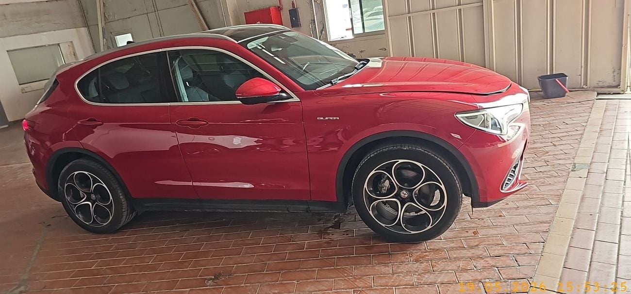 Alfa Romeo Stelvio SUPER 2.0