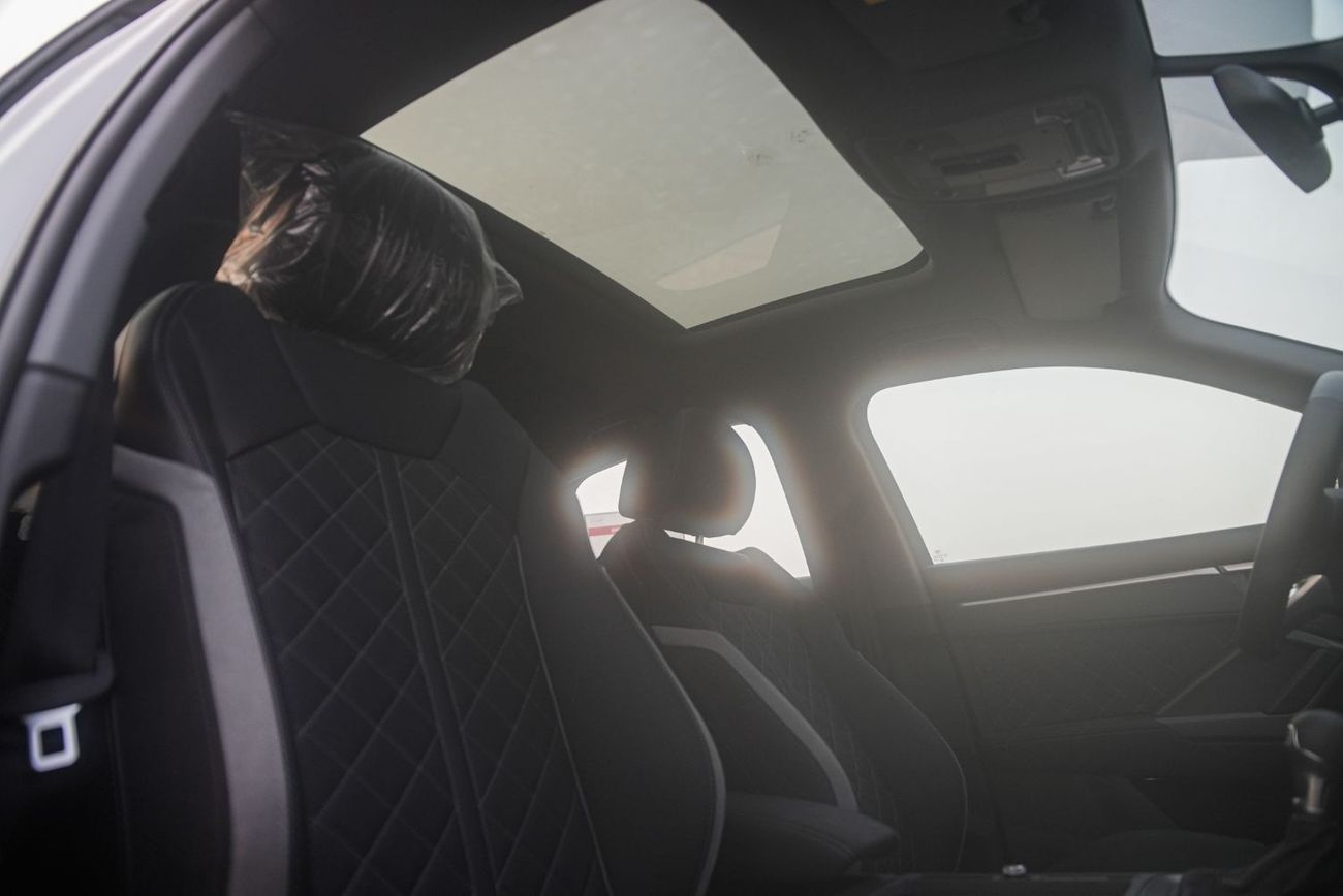 Audi Q3 2024 Audi Q3 40TFSI SUV 2.0L White 0Km