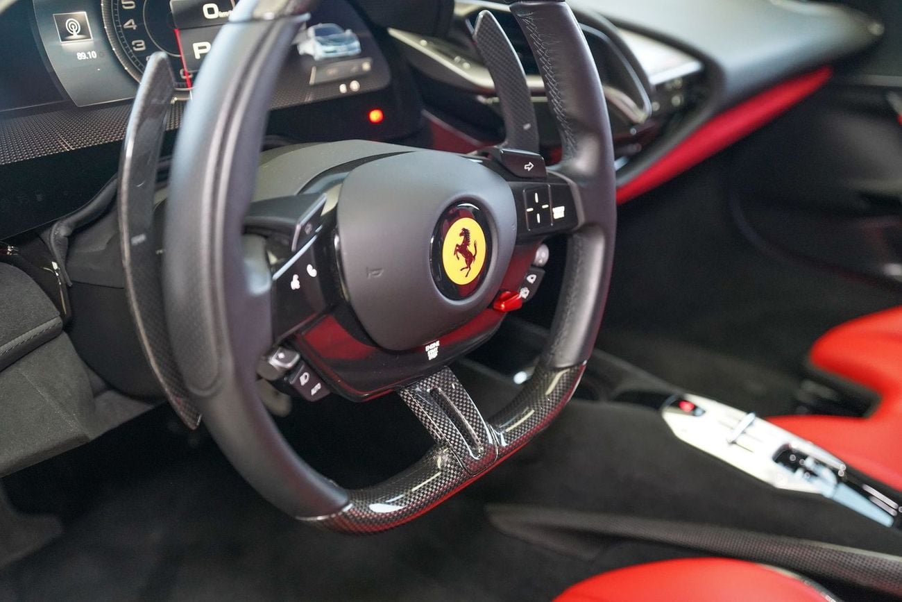 فيراري SF90 ستراديل ASSETTO FIORANO