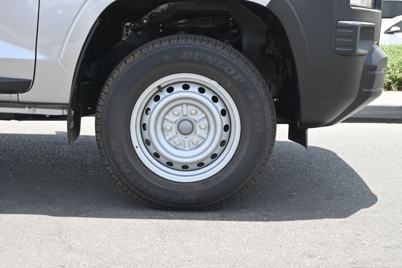 ميتسوبيشي L200 MITSUBISHI L200 2.4L GL DIESEL DCABIN 4X4 5M/T MODEL 2025 BRAND NEW  [SILVER /W/ G / B ]