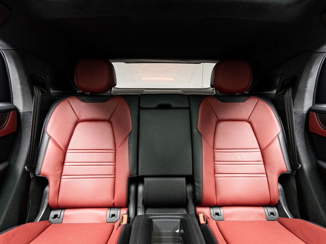 Porsche Cayenne GTS Coupe 2025 Porsche Cayenne GTS Coupe, 4.0 TC V8, 4WD, 493bbhp, 8-Speed PDK