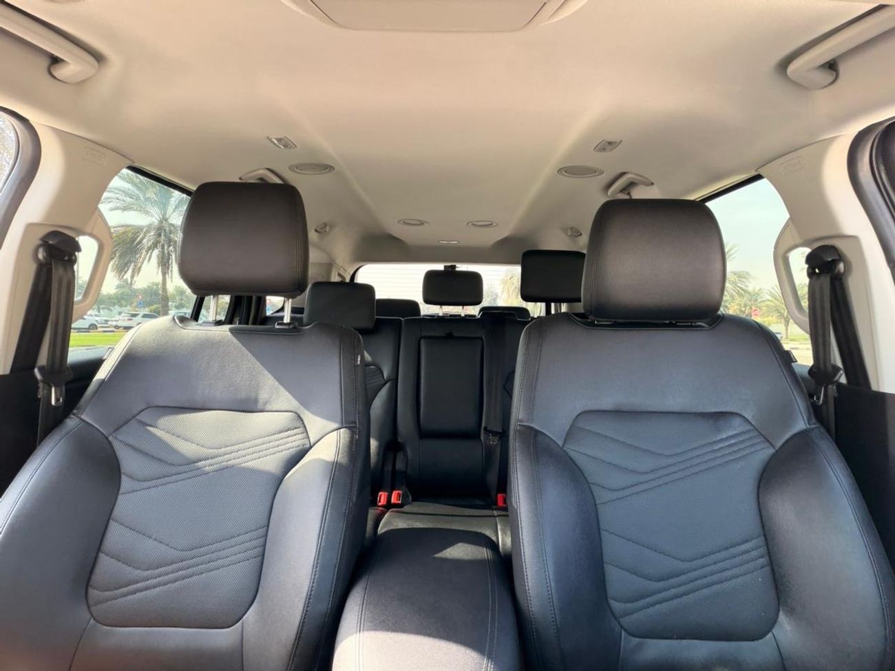 Ford Everest Trend exports from Australia