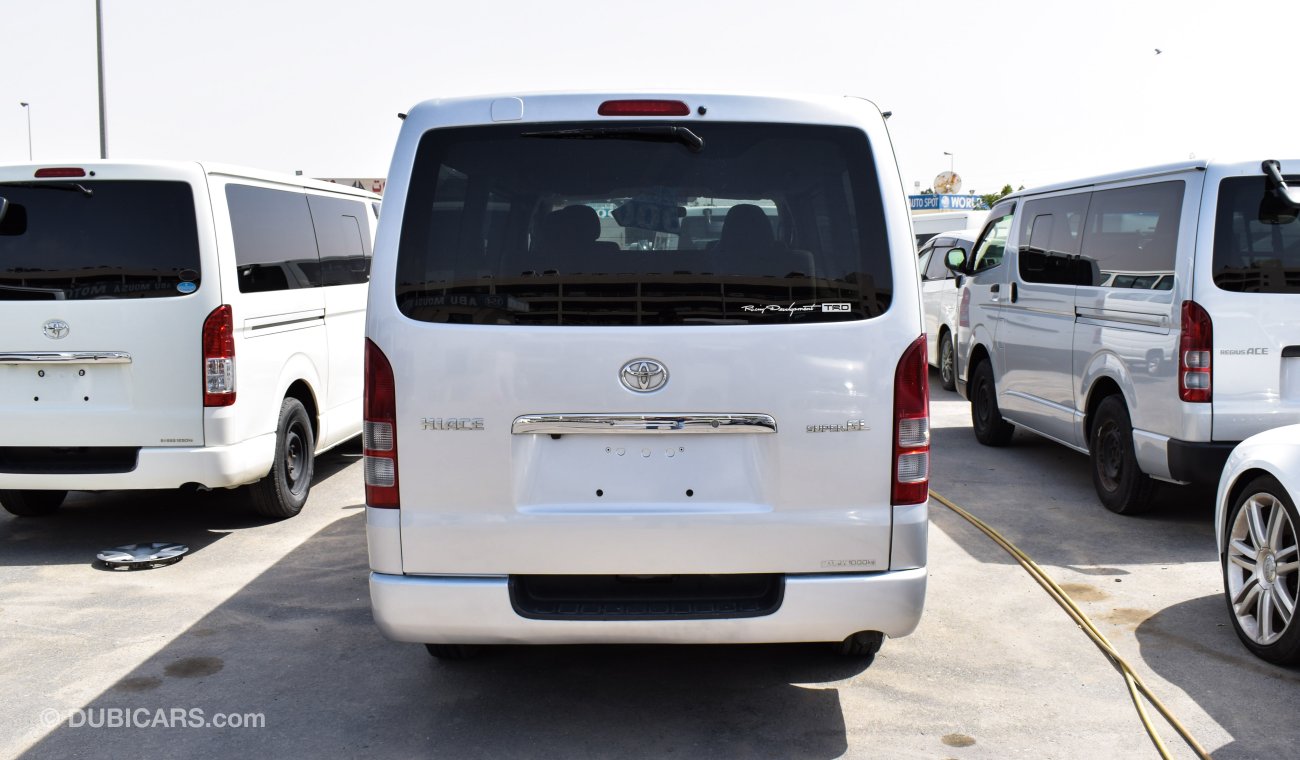 Toyota Hiace Super GL