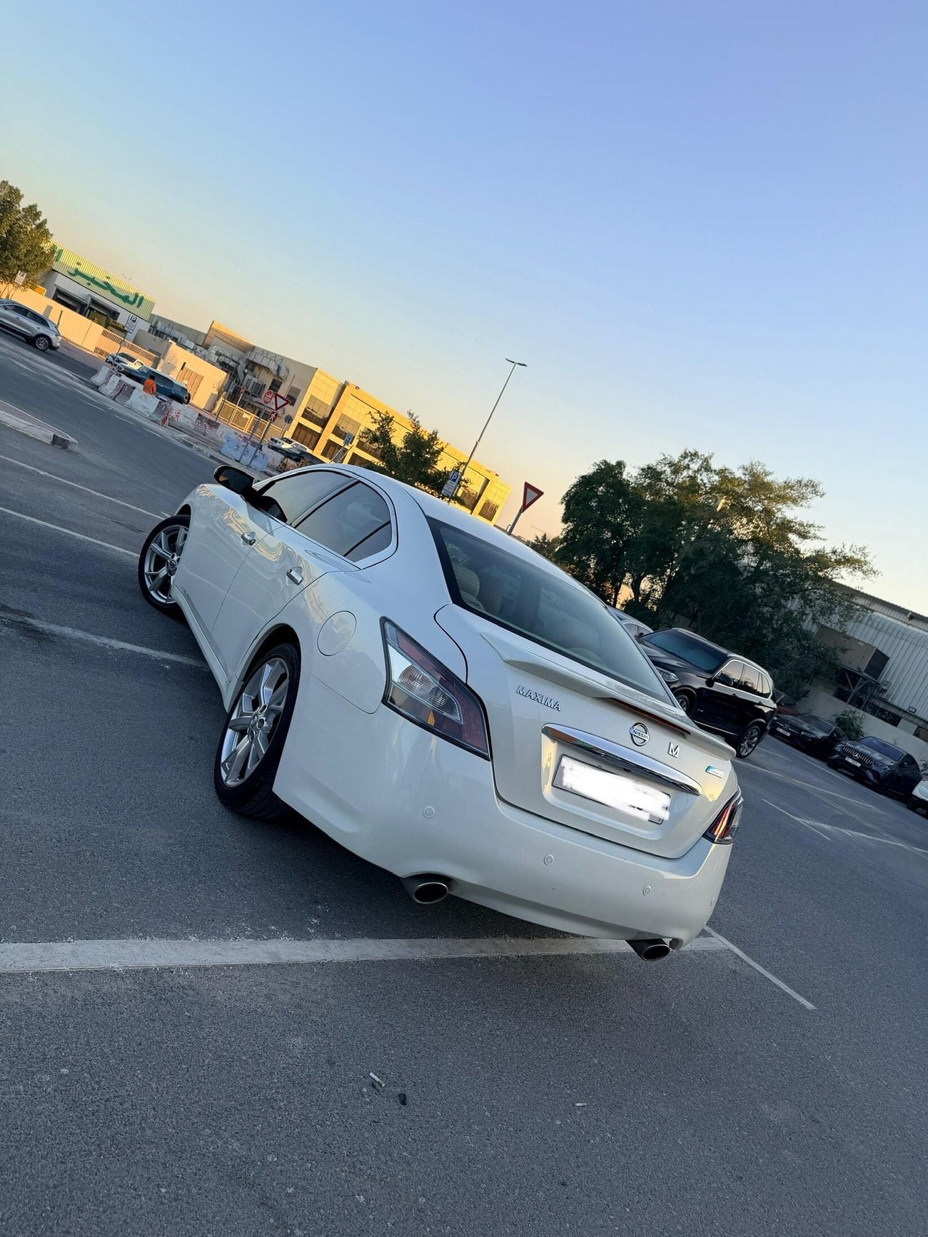Nissan Maxima