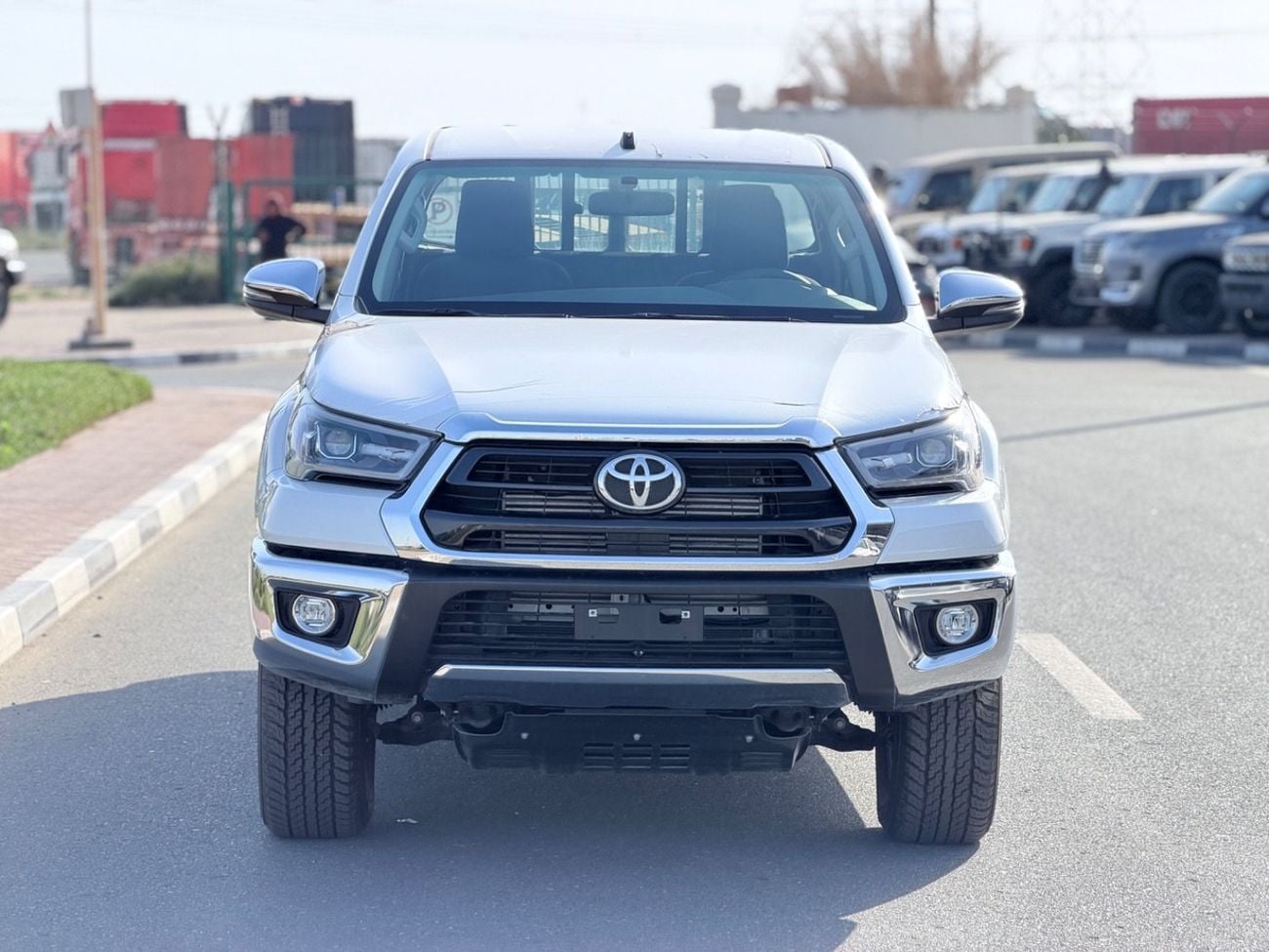 تويوتا هيلوكس GL 2 2.4L AWD