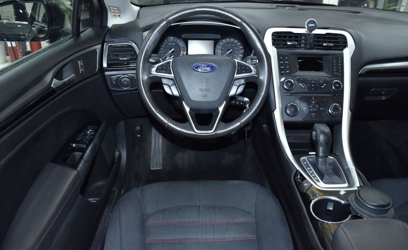 فورد فيوجن EXCELLENT DEAL for our Ford Fusion SE ( 2016 Model ) in Grey Color GCC Specs