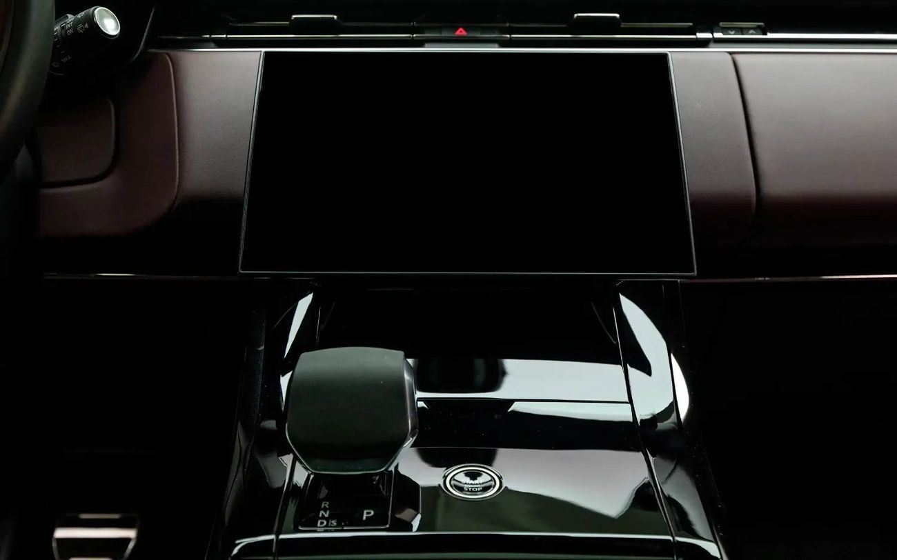 Land Rover Range Rover Sport Dynamic HSE P400 3.0L - GCC Spec - With Warranty and Service Contract