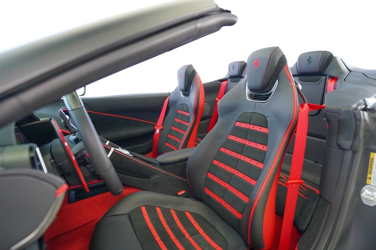 Ferrari Roma SPIDER