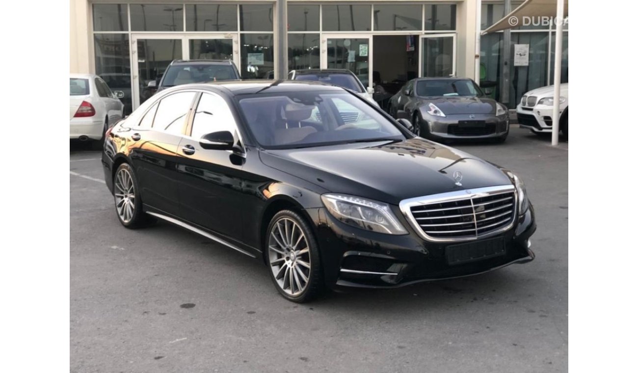 Mercedes-Benz S 500 model 2015 GCC car prefect condition full option low mileage panoramic roof leat