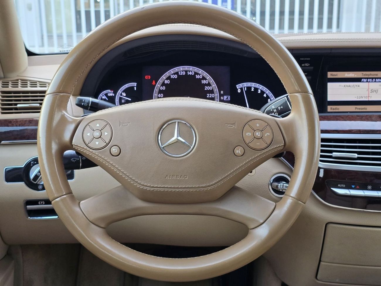 Mercedes-Benz S 300 Std MERCEDES S-300 2013 GCC ORGINAL PAINT // FULL OPITION // PERFECT CONDITION