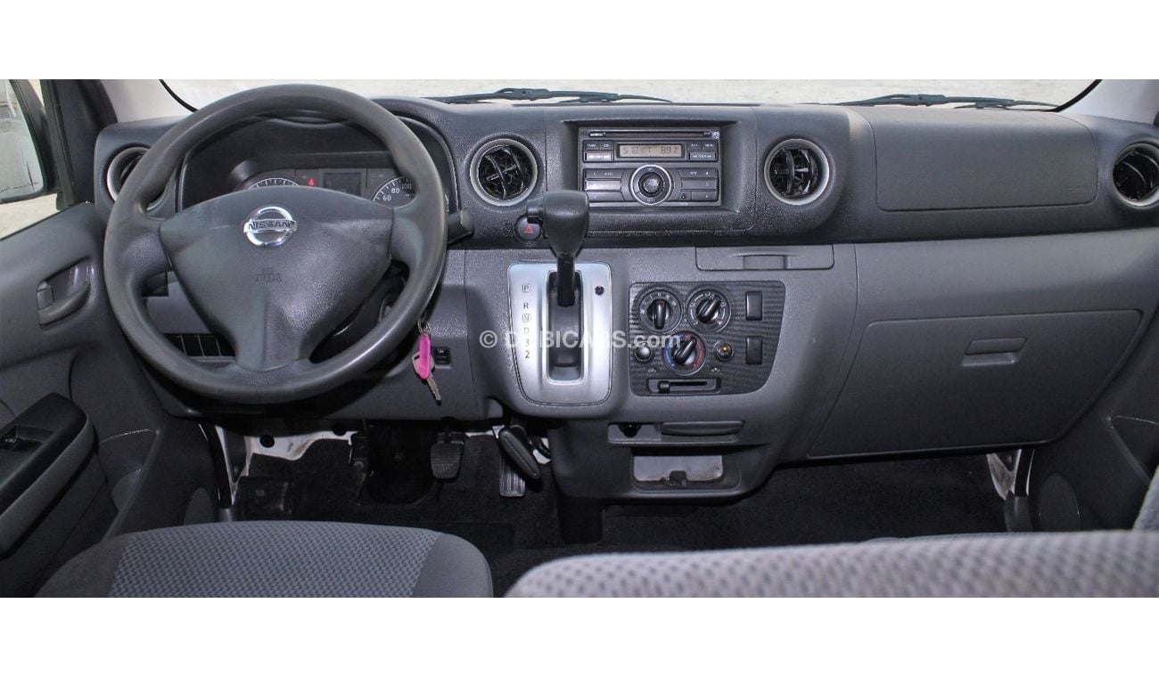 Nissan Urvan Nissan Urvan NV350 2016 GCC, in excellent condition, without accidents, very clean from inside and o