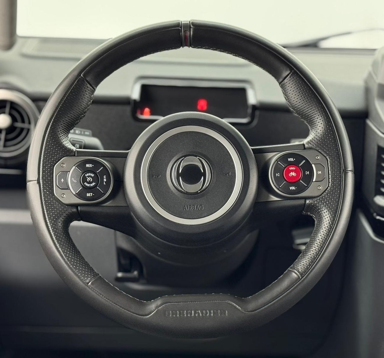 INEOS Grenadier 2023 Ineos Grenadier Trailmaster, 2027 Ineos Warranty, Ineos Service Histro