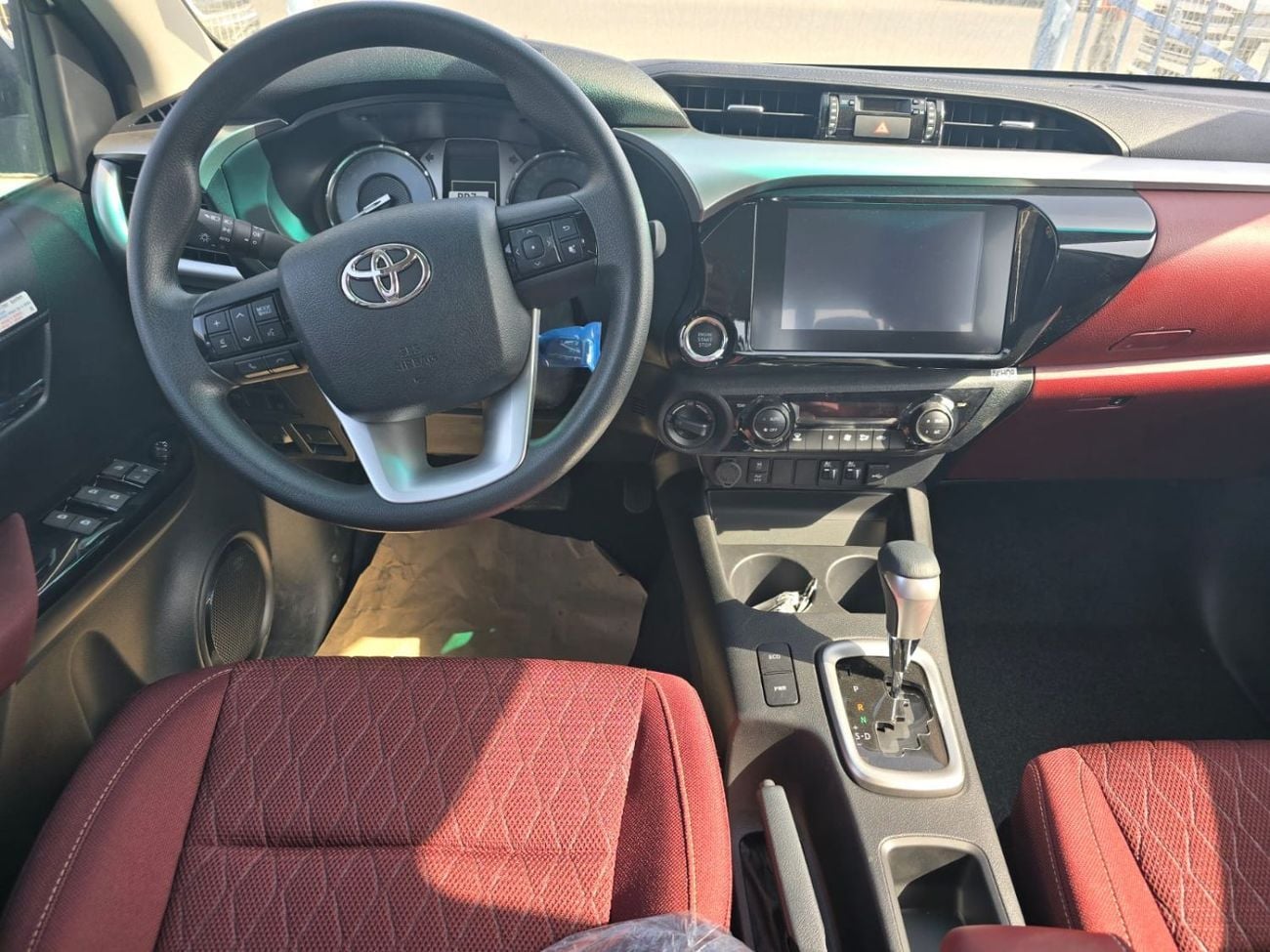 Toyota Hilux TOYOTA HILUX 2.4L DIESEL SAUDI FULL OPTION 2026 MODEL