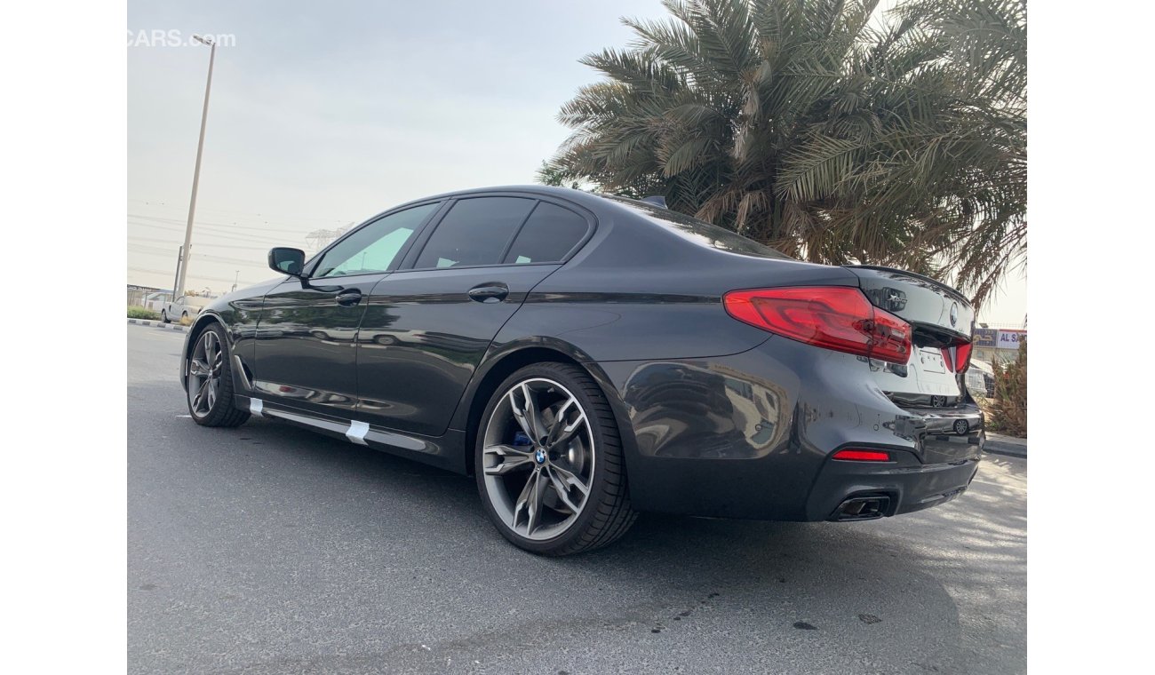 بي أم دبليو M550 فل اوبشن موديل ٢٠٢٠